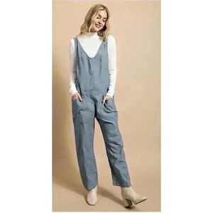 Cotton Chambray V Neck Overalls With Front Pockets And Adjustable Straps